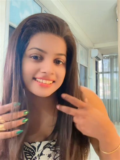 18 inches Straight Glueless Full Wigs Available .. LK Hair & Bridal Studio Unisex Salon Kaduwela ☎️0774936060 #foryoupage #fyp #foryou #hair #wig