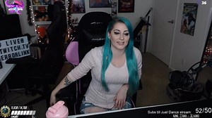 Corgi decides to pee on cam