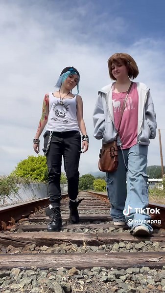 max @🦦 #lifeisstrange #lifeisstrangecosplay #chloeprice #chloepricecosplay #maxcaulfield