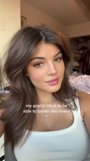 Mastering the Art of Witty Banter: How to Talk Like Lorelai Gilmore