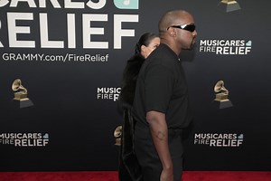 Kanye West Tricked Into Planning Interview With Joe Rogan Imposter