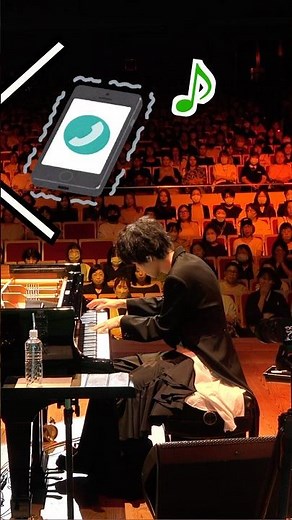 ライブ中にスマホの着信音が鳴ってしまい神対応をするピアニストwww