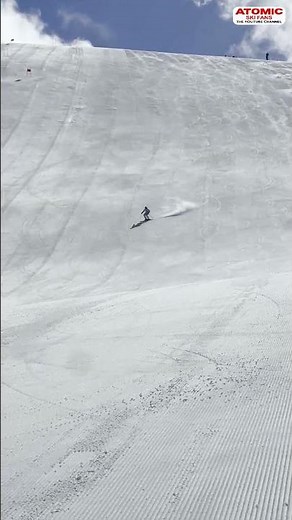 Cool skiing with our Nicolò Colombi 🇮🇹 #weareskiing ‪@atomic‬