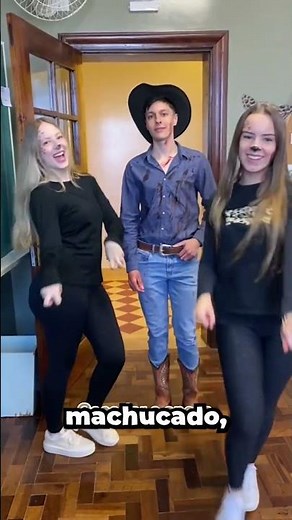 trote do terceirão coisas que só tem no brasil