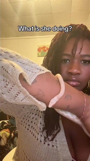 She pooped on me shortly after this #tiktok #wlw #comedy #snake #reptiles #cuteanimals