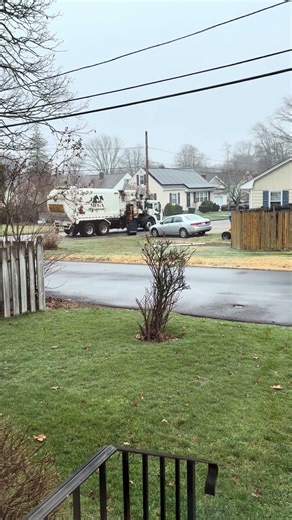 Mega disposal asl on riverside trash #trashtruck #garbagecollection