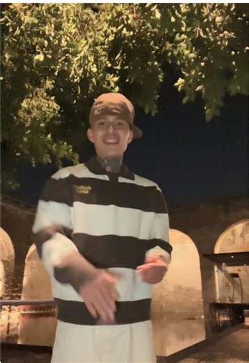 Nadie nos pilla ❤️✨… ig:rebel98oficial | rebel98