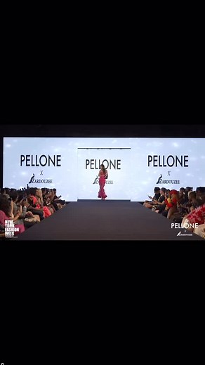 EMS Alumni @daisybraungardt opening the @melissapellone show at New York Fashion Week 💖 A stunning look captured by @carlos.the.director Makeup @jany.mua Agency: @modelsandimages | European Model Showcase (EMS)