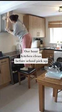 clean house clean kitchen before school pick up motivation 1 hour #cleaning #cleanreset #cleanfast