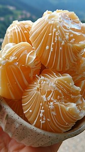 Kentucky Cream Pull Candy 🍬 | K Diary