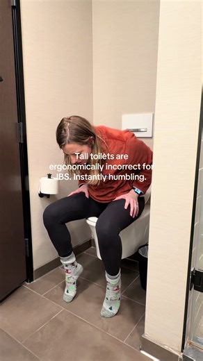 Proper pooping position helps support natural bowel mechanics for everyone. Improving hip flexion and foot support can reduce straining, improve rectal alignment, and make bowel movements more comfortable—IBS or not. #ibs #pooping #digestivehealth #guthealth #guthealthmatters