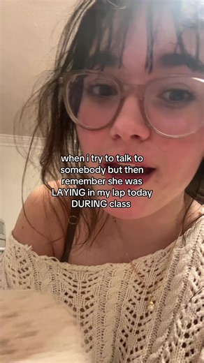 Navigating Awkward Class Moments with Friends