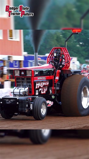 161K views · 2.5K reactions | "Hooked Up" Pulling in Highland, WI 2025!! #BSTP #tractorpulling | Badger State Tractor Pullers | Facebook