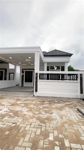 Hunian Cluster One Gate Rumah Type 90 Rumah Ready Siap Huni ☑️JL. Petani - Danau Sentarum ☑️Pontianak - Kalimantan Barat ------------------------------------- Spesifikasi Bangunan SBB - Rumah Type 90 - Ukuran tanah 8 x 16 M - Kamar Tidur 3 - Kamar Mandi 2 - Listrik 2.200 VA - Air Bersih PDAM ------------------------------------- INCLUDE : - Pagar Keliling - Canopy cor dak - Carport Mobil - Lampu Bias - Exhaust fan - kitchen set --------------------------------------- ☑️KPR BANK RP 795.000.000 JT