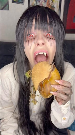 Vampire in the House 🧛‍♂️😵 #shorts