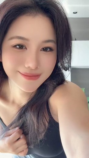 2.6K views · 77 reactions | Nhảy cùng em | Thiên Kim | Facebook