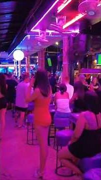 Phuket’s EPIC Nightlife Adventure – Parties You Won’t Believe! 🎉😲