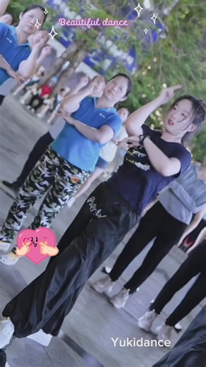 Effortless Beautiful Dance Moves to Inspire You