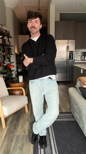 styling a simple black v-neck sweater from @UNIQLO USA #mensfashion #menstyle #styleinspo #outfitinspo #outfitstyling