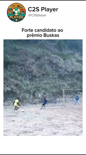 E lá se vai a bola #futebol #memes #skills #highlights #humor