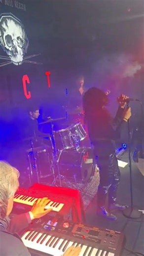 Love me two times (organ solo)