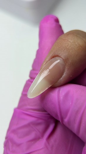 Curso de Soft Gel por R$57,90. Link na bio | Isabely Alves Nails Design