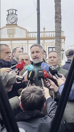 Abascal en Montijo, Campaña Elecciones Extremadura 2025