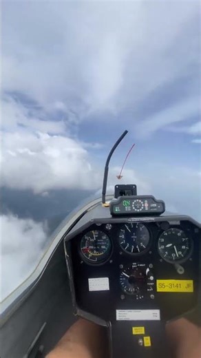 Glider Flying Along Cloud Edge | Ridge Soaring Cockpit View with Stunning Valley Below