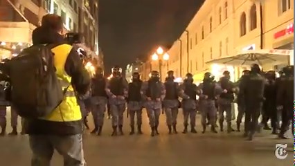 Protests Erupt in Russia After Putin Mobilizes More Troops