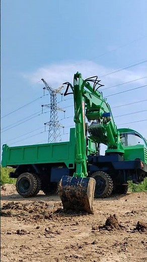 Four-way digging with the truck, dump truck, construction machinery, one machine, multi-use time