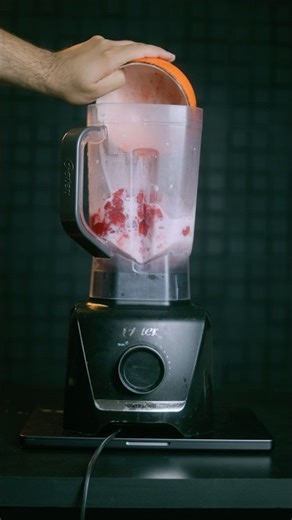 Coloquei meu MacBook no Liquidificador #macbookpro #apple #macbook #m5