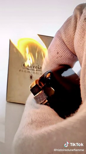Rare Flaminaire Crillon Pocket Gas Lighter Unboxing