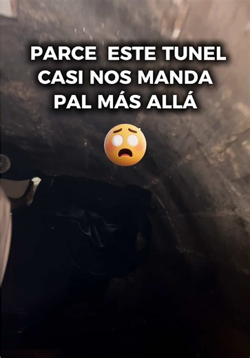 Casi nos ahogamos en este tunel 😱 #montaña #senderismo #rio #cali #tunel @shanell_49 @Club fénix racing 2.0..