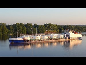 Volga River Shipspotting: 1966 Oil Tanker Verniy at Anchor near Dubna