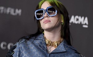 En programa en vivo Billie Eilish ¡Desafinó!
