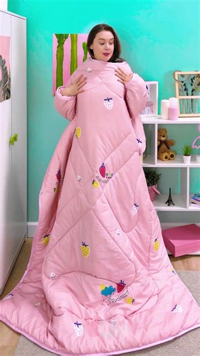 The Ultimate Cozy Blanket with Sleeves! 🛋️✨ | Stay Warm and Snuggly This Winter #shorts