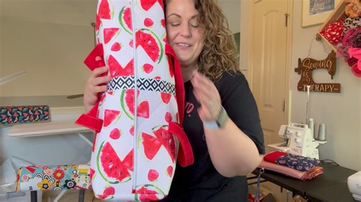 34K views · 650 reactions | You all have been asking and asking for the Dollar Tree Dish Mat Duffle tutorial - and it’s here!!! Go grab your supplies and sew this bag with me!! As always, send me pictures of your beautiful creations! I am proud of you! #sewingdiy #learntosew #hobbies #budgetsewing #homesteading #dollartreehacks #dollartreediy #sewingproject #dufflebag #sewcreative #sewingfun | She Sews Seams | Facebook