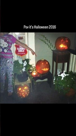 POV it's Halloween 2016 #halloween #nostalgia #2016