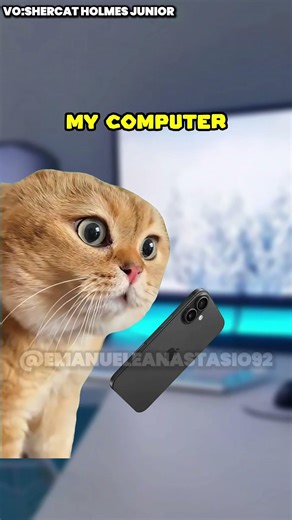 The cat that DOUBLE CLICKS! 😹💻 #shorts