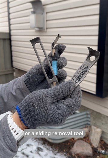 If you can access a seam, the easiest way to remove a piece of vinyl siding is to grab the edge of the seam and pull the lock away at the bottom. If there is no seam above the piece you need to remove, then you can use either of these methods shown in the video. I hope this video is useful to you if you need to replace a piece of damaged siding mid wall. Thanks for watching and following along. In case you’re wondering why my siding removal tool looks so funny, it’s because it’s a Malco all stee