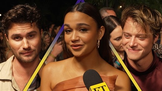 'Outer Banks' stars Chase Stokes, Madison Bailey and more read fan tweets with ET at the Charleston, South Carolina premiere carpet of season 4. | Entertainment Tonight