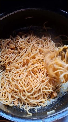 ঝটপট বিকেলে নাস্তা চিকেন দিয়ে নুডুলস বানিয়ে নিলাম #food #noodles #recipe #cooking #yummy