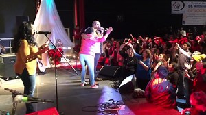 62K views · 4.8K reactions | Solo nos queda decir; gracias Falls Church Virginia, si hubiese estado en mis manos amanecemos cantando. Los amo! | Jon Carlo Music | Facebook