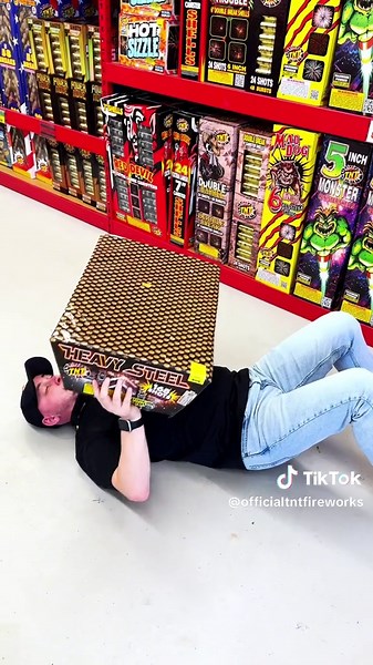 Ok this one was heavy 🥴 #fireworks