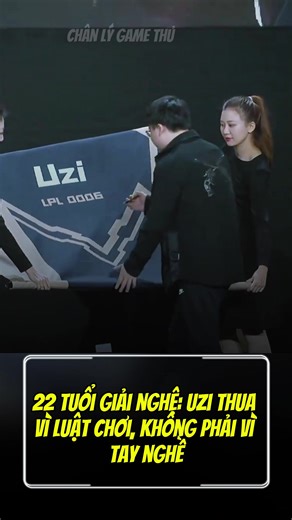 Uzi Giải Nghệ Ở Tuổi 22: Hành Trình Đáng Nhớ