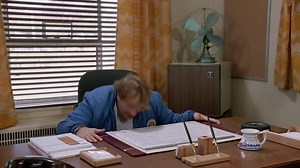 Watch 'You have a window! And why shouldn't you? You've been here ten minutes.' | Tommy Boy Clip