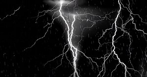 Seamless Realistic Falling Rain Loop Overlay