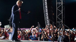 Vidéo : Donald Trump danse sur le tube des Village People «YMCA»