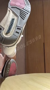 🔝@zuzongyes11无能锁狗崇拜🔒锁狗🔒看着少爷的鞋底臭袜跪过来刷干净两腿夹着你脑子指着你狗脸骂喷🫵踩爆你🧠（完整版💰）💰～粗口视频、语音、语音条｜🦶🧦录制定制｜yw🧦🩲🩳｜收贡畜🏧🐶⬇️（贡畜、粗口、消费无门槛🚪）加V交友：Fann699🚪49.9💰送录制#粗口羞辱 #球鞋 #上贡 #报销奴 #直男