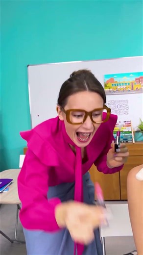 Ketika Mengajar Jadi Arena Komedi! 😂